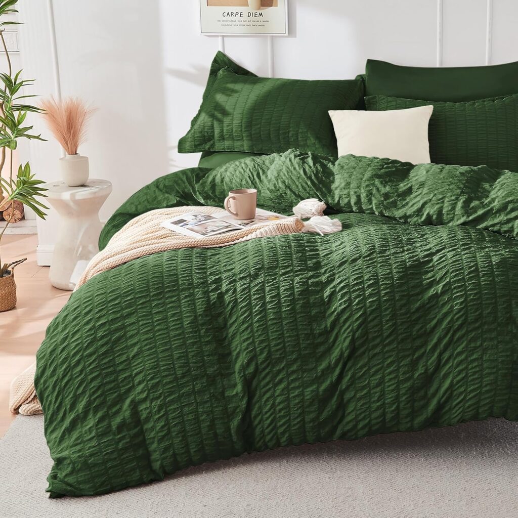 HYMOKEGE dark green seersucker duvet cover set for sophisticated understated bedroom decor