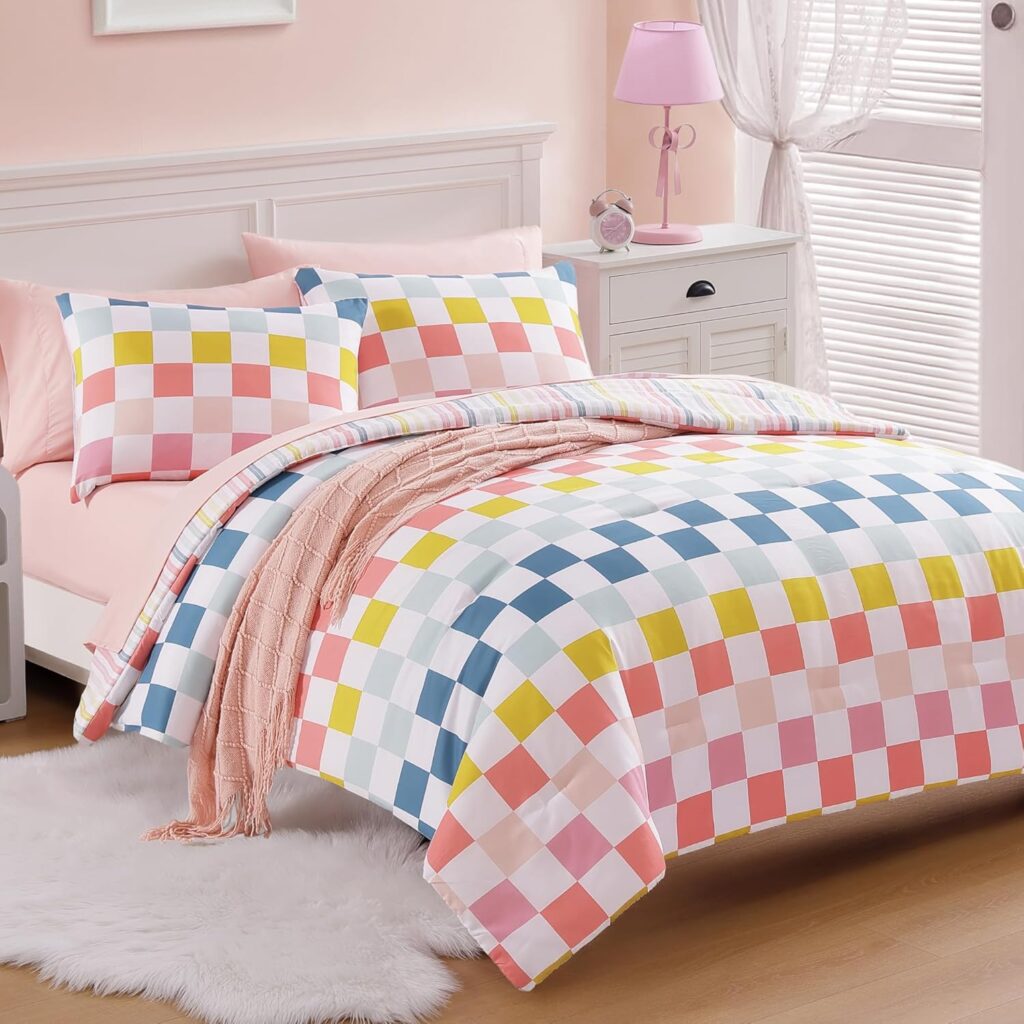 Wink Deer colorful 7-piece comforter set in bold multicolor print for dopamine decor bedroom